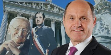 Montage / Fotos: Volkswirtschaftliches Institut, Universität Freiburg, CC BY-SA 3.0 & Michael Kranewitter, Wikimedia Commons, CC-by-sa 4.0 & Ministerio de Relaciones Exteriores de Chile, CC BY 2.0 CL