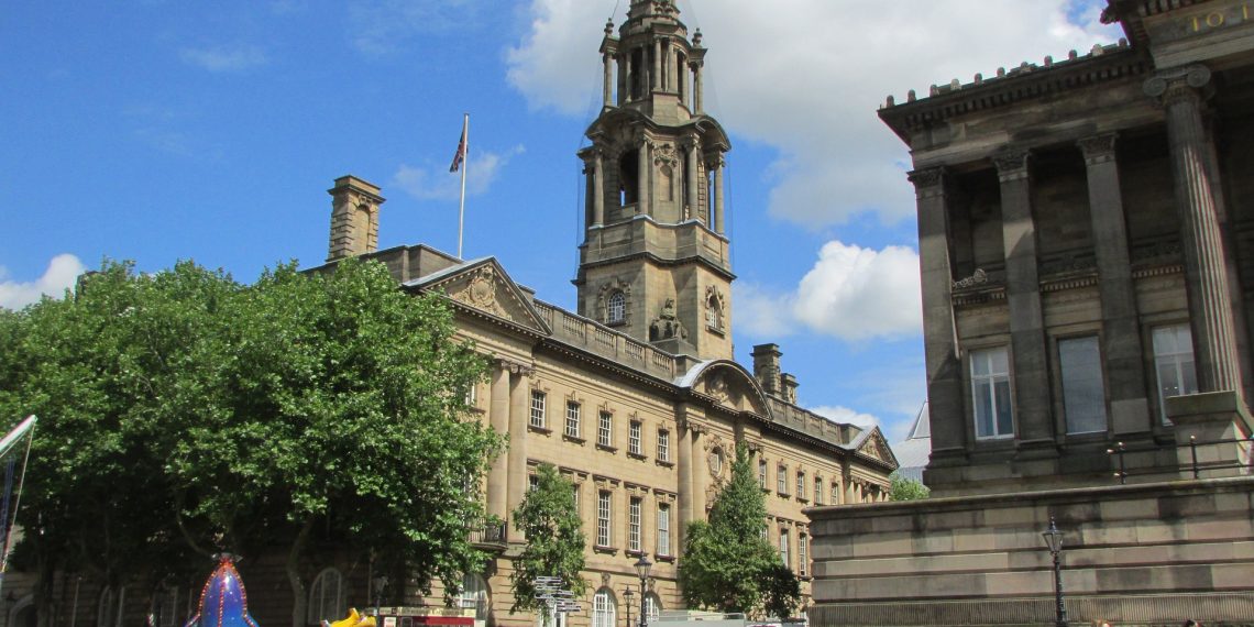 „Gemeinsam Wohlstand schaffen“: Wie das Modell einer sozialen Wirtschaft die englische Stadt Preston rettete