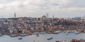 Istanbul, größte Stadt der Türkei - Foto: unsplash.com / Hafizul Hafiz