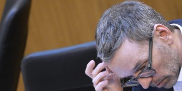 Kickl kneift vor Interview und Bürgerfragen – Netz findet das „feig“