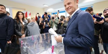 Machtwechsel in Polen: Oppositions-Bündnis löst Nationalkonservative PiS ab