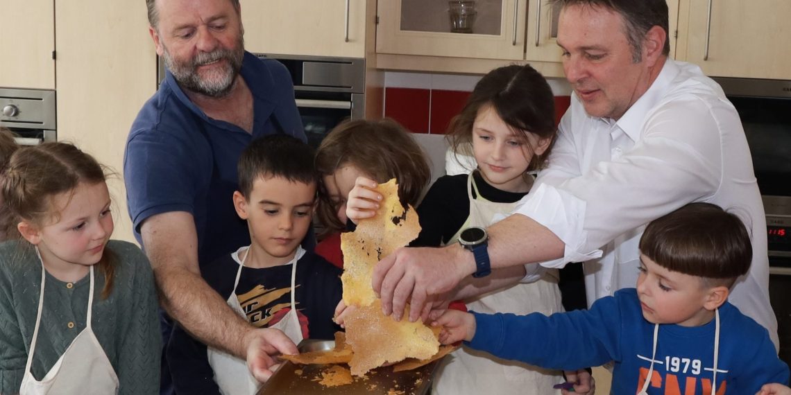 „Volxküche“ tischt allen Kindern in Traiskirchen ein vollwertiges Mittagessen auf