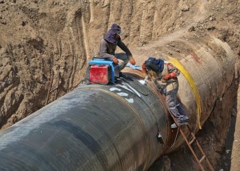 Französischer Konzern baut Mega-Pipeline in Uganda und zerstört Lebensgrundlage tausender Familien