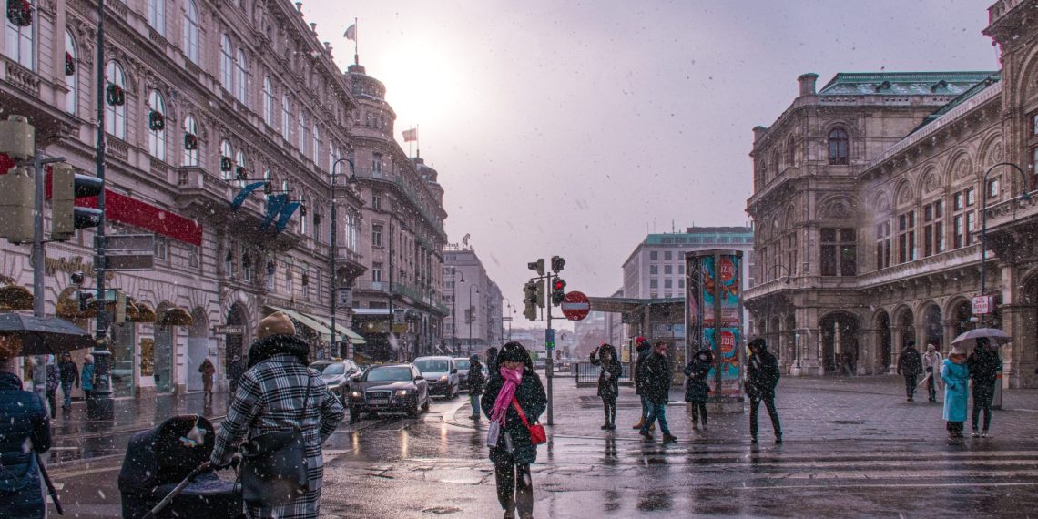 „Niemand lebt freiwillig auf der Straße“: So funktioniert die Obdachlosenhilfe in Wien