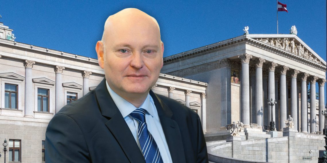 Ökonom Achim Truger im Interview// Bild: Sachverständigenrat Wirtschaft