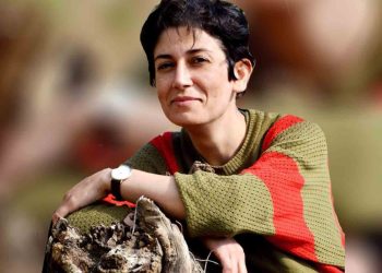 Menschenrechtsaktivistin Pakhshan Azizi wurde im Iran zum Tod verurteilt