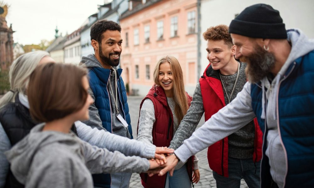 Brauerei, Sauna und Kulturzentrum in Selbstverwaltung: Wie Bürger eine Stadt in Bayern retten