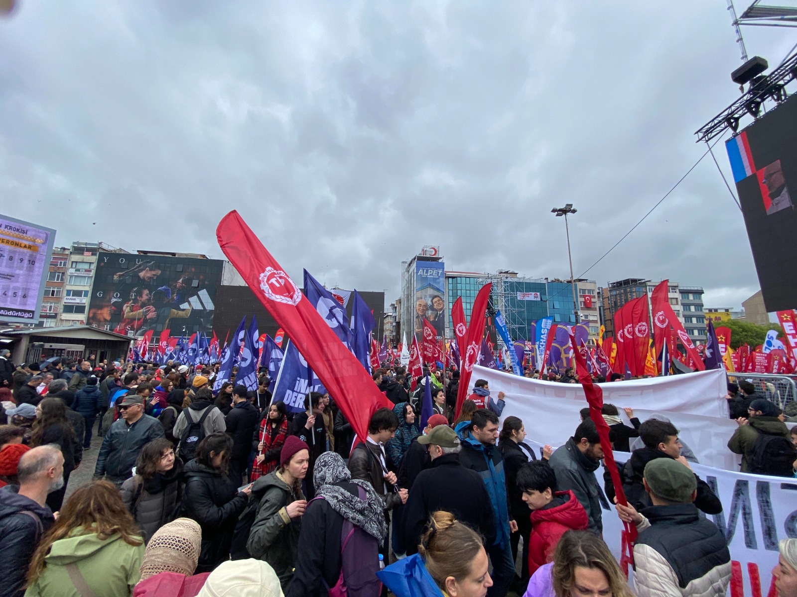 Demo am Ersten Mai (Foto: Sabine Küper-Büsch)