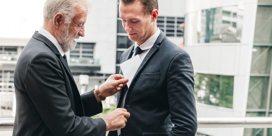 Schenkungen (Quelle: Unsplash+, chatgpt)