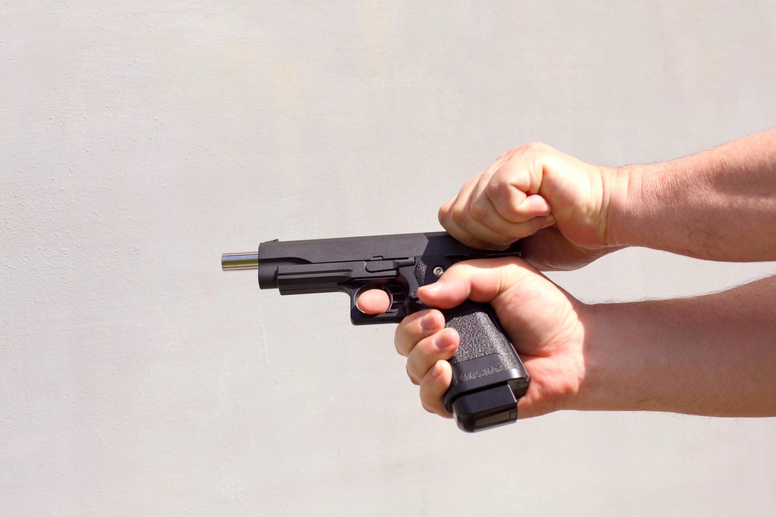 Waffenbesitz-in-sterreich-Viele-Waffen-lockere-Gesetze-und-kaum-Kontrolle