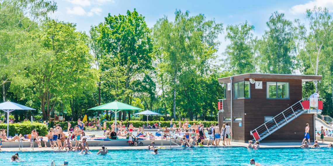Schwimmbad