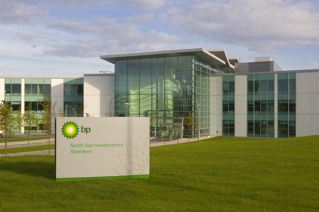 PR-Masche-von-BP-Die-Geschichte-hinter-dem-CO2-Fu-abdruck-