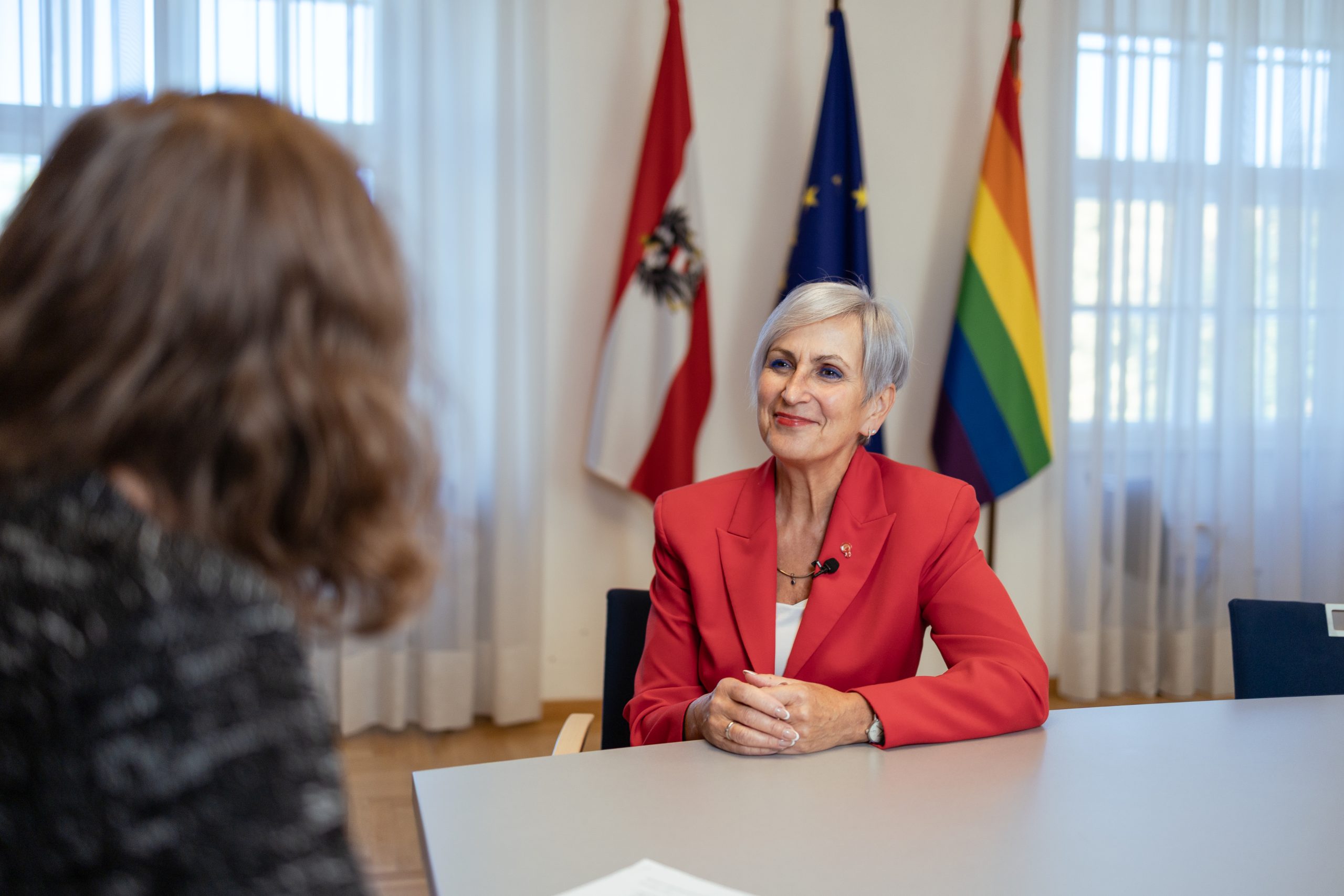 Interview mit Österreichs Justizministerin Anna Sporrer (Foto: Melissa Mumic)