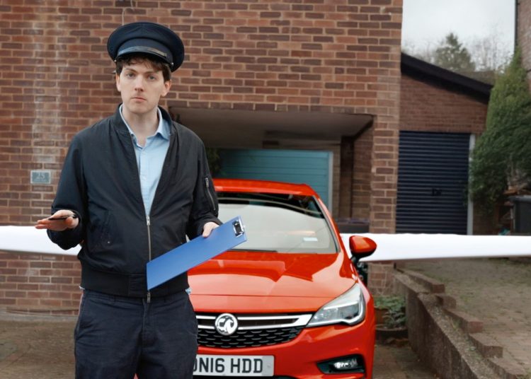 Foto: YouTube-Screenshot / WeWingAnyCar.com