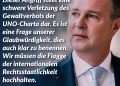 Der SPÖ-Vorsitzende und Vizekanzler Andreas Babler kritisiert das Vorgehen der US-Regierung unter Donald Trump scharf. Babler warnt davor, dass sich die Welt geopolitisch im Rückwärtsgang befindet und internationale Strukturen zunehmend zerfallen. Gerade angesichts der Ereignisse in Venezuela sei Europa gefordert, ein Gegenmodell anzubieten: eines, das auf internationalem Recht, Zusammenarbeit und Rechtsstaatlichkeit basiert – und nicht auf dem Recht des Stärkeren. Für Babler ist klar: Glaubwürdigkeit entsteht nur dann, wenn Verstöße gegen das Völkerrecht auch dann benannt werden, wenn sie von mächtigen Staaten ausgehen. Europa müsse die Flagge der internationalen Rechtsstaatlichkeit hochhalten. Zitat: Ich verurteile den bewaffneten Angriff der USA auf Venezuela. Dieser Angriff stellt eine schwere Verletzung des Gewaltverbots der UNO-Charta dar. Es ist eine Frage unserer Glaubwürdigkeit, dies auch klar zu benennen. Wir müssen die Flagge der internationalen Rechtsstaatlichkeit hochhalten. Andreas Babler