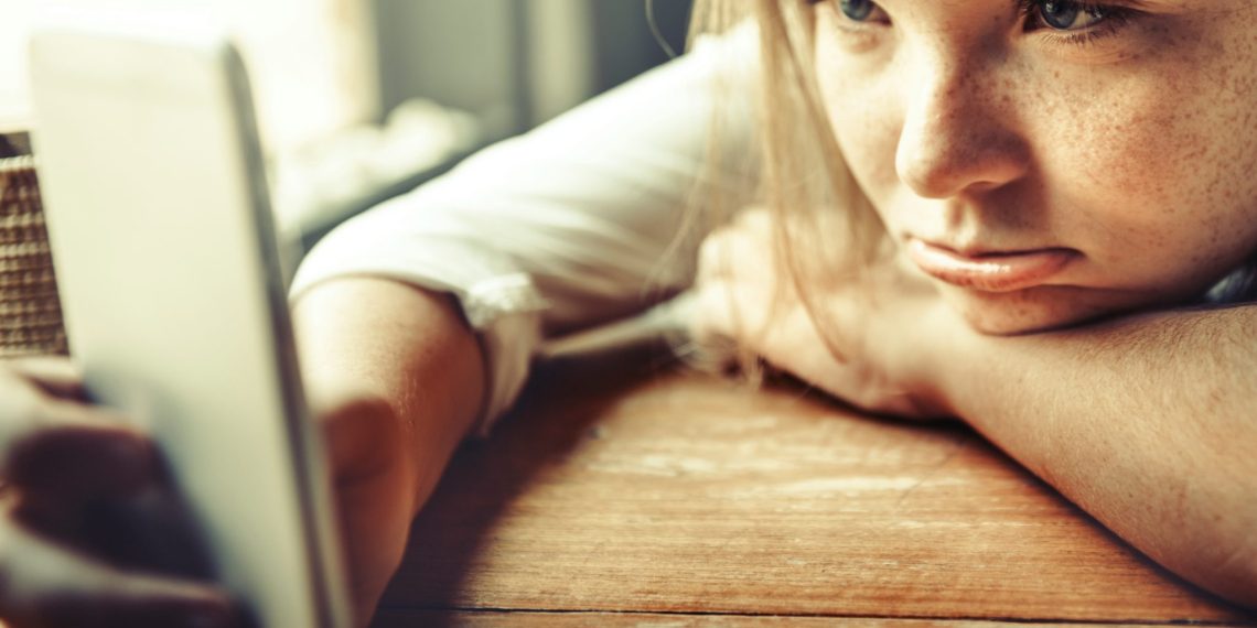 Cybergrooming, Kinder, Jugendliche Foto: unsplash / curated_lifestyle