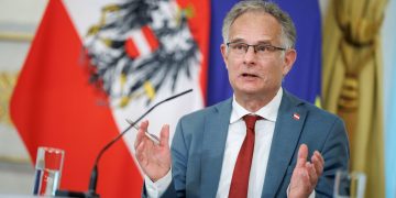 Finanzminister Markus Marterbauer bei Ministerrat am 11.03.2026 zur Spritpreisbremse, BKA/Andy Wenzel