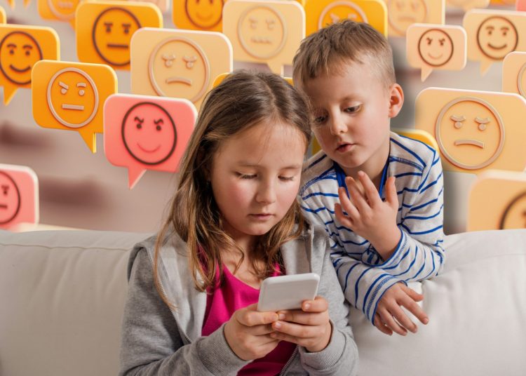 Österreich will Social Media bis 14 verbieten (Foto: Unsplash/Montage)