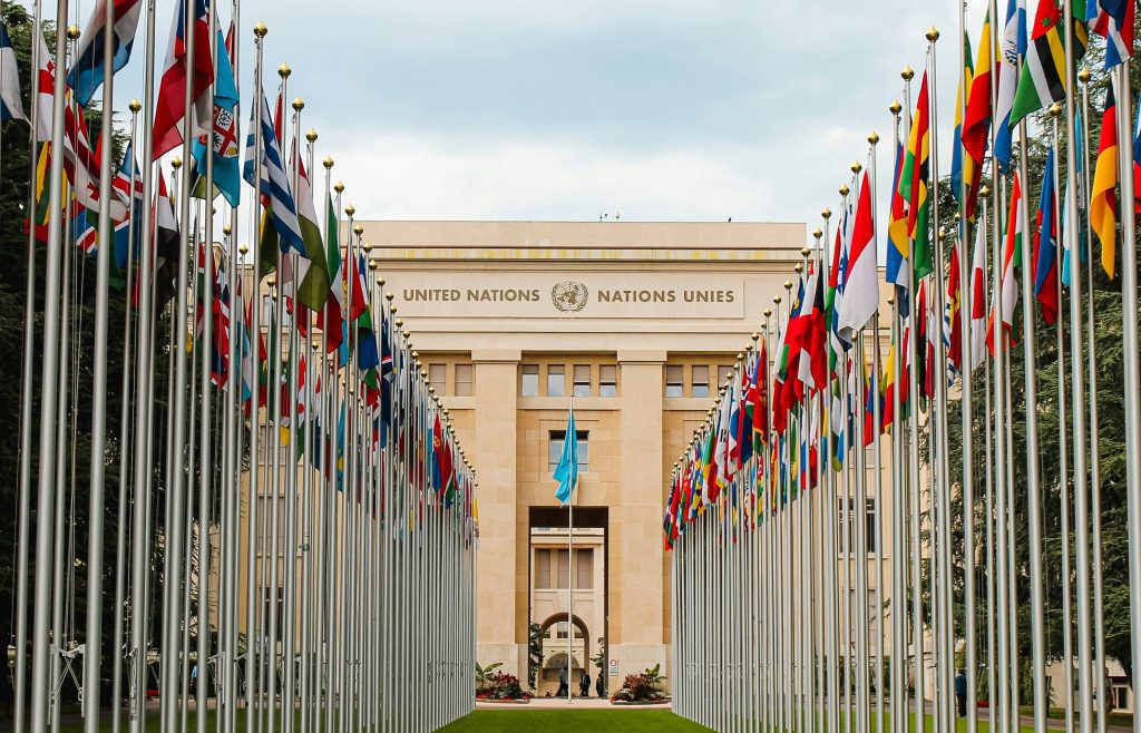 Friedensforscher Wintersteiner im Interview über Neutralitaet und die UNO