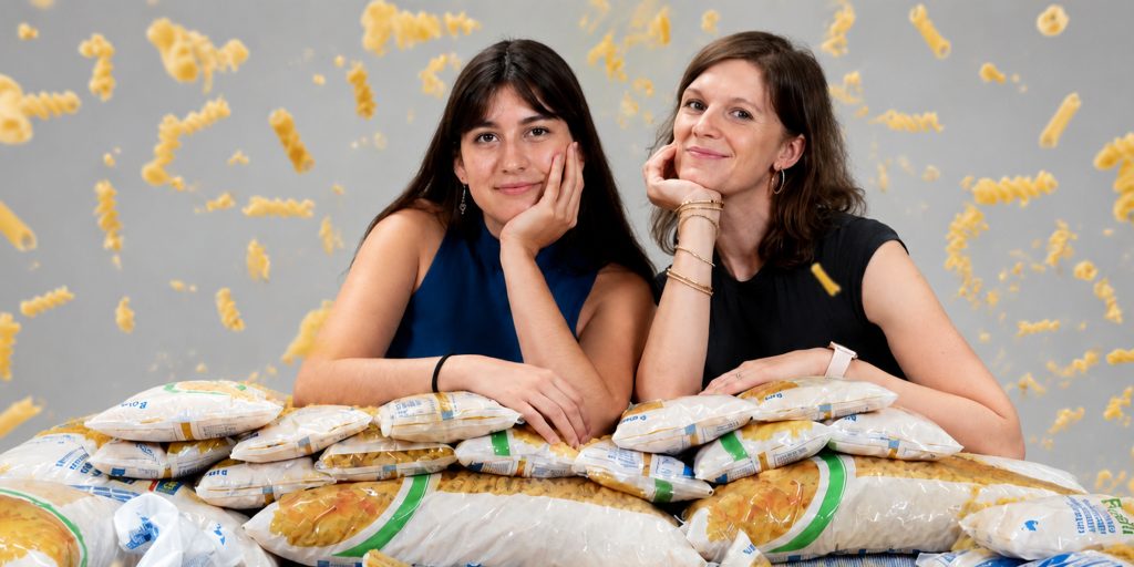 Video zeigt eine Milliarde Euro in Nudeln. (Foto: Kontrast.at/KI-Montage)