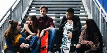 Jugendmonitor erhebt Sorgen junger Menschen in Österreich. (Foto: Unsplash/KI-bearbeitet)