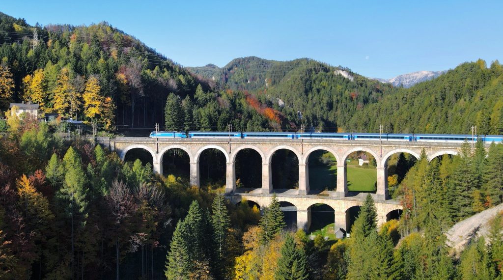 Zugverkehr auf Schiene: EU plant einfaches Ticketsystem