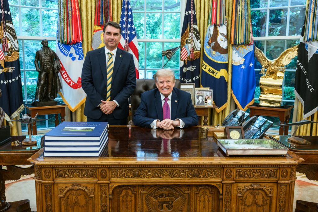 Donald Trump und Flávio Bolsonaro. (Foto: White House)